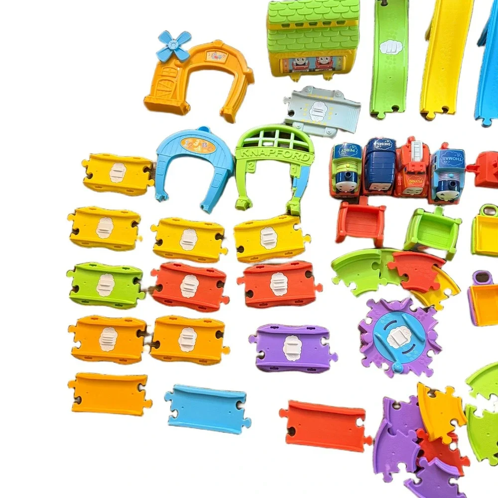 Fisher-Price Thomas & Friends My First Railway Pals Train Track & Vehicle Lot